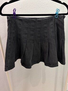 High Waisted Y2K Skater Tennis Skirt Medium